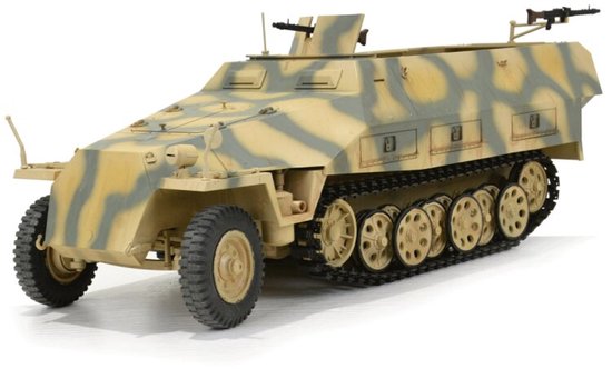 Torro RC Sd. Kfz. 251/1 Ausf. D Halftrack - Camouflage - 2,4 GHz