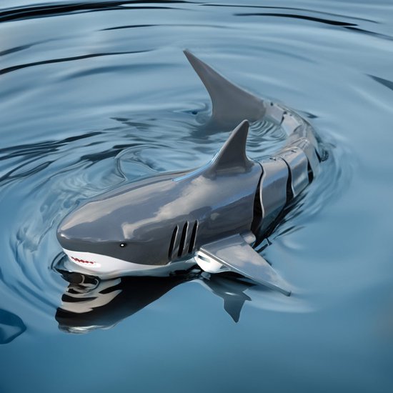 MikaMax RC Shark - Afstandsbestuurbare Haai met Dual Motors, 2.4GHz, 30m Range en 23 min Speeltijd