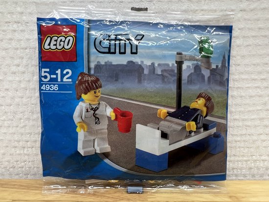 LEGO 4936 City - Dokter en Patiënt (Polybag)