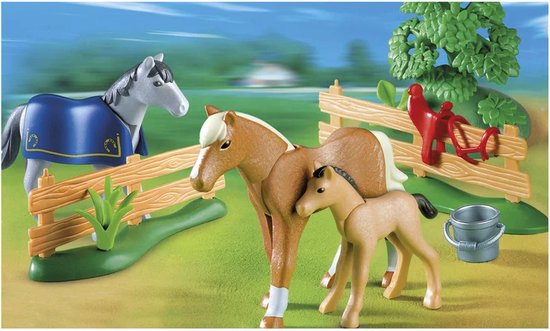 Playmobil Paardenfamilie