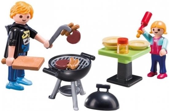 PLAYMOBIL Family Fun Backyard Barbecue Carry Case