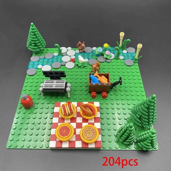 ampeer- en Picknick Set - 204 Stuks - Miniatuur BBQ Grill, Picknickplaats, Bosdieren en Kampeeraccessoires - Compatibel met LEGO - Educatief Speelgoed voor Kinderen vanaf 3 Jaar