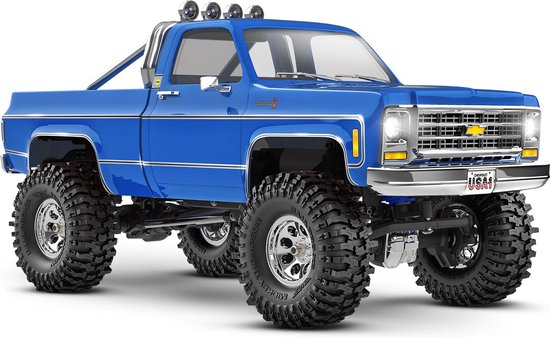 TRAXXAS TRX-4M HIGH TRAIL CRAWLER MET 1979 CHEVROLET K10 BODY: 1/18 SCHAAL 4WD ELEKTRISCHE AUTO BLAUW