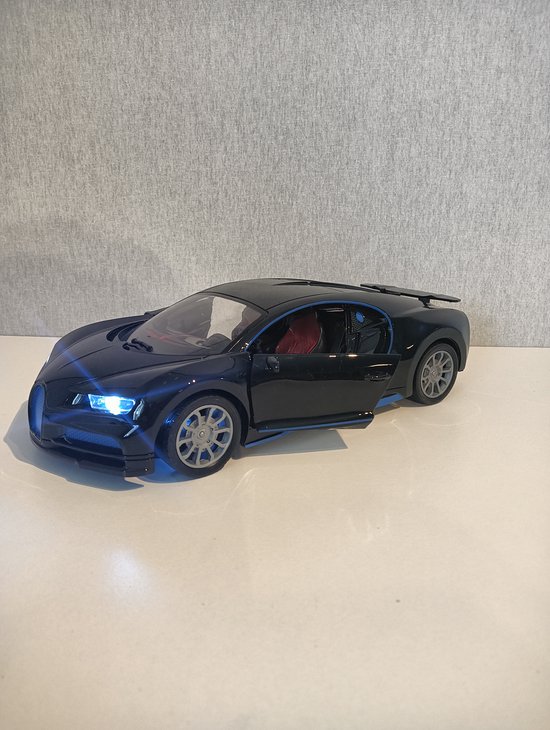 rc auto Radiografische voertuigen rc auto de auto heeft een accu en led koplampen bestuurbare auto supercar deuren gaan elektrisch open en dicht