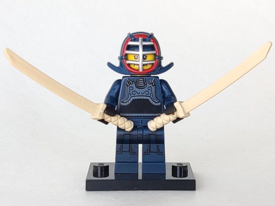 Lego minifiguur serie 15, Kendo Fighter.