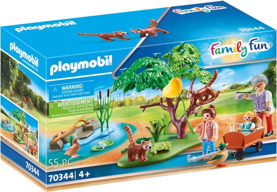 PLAYMOBIL Family Fun Rode panda's in het buitenverblijf - 70344